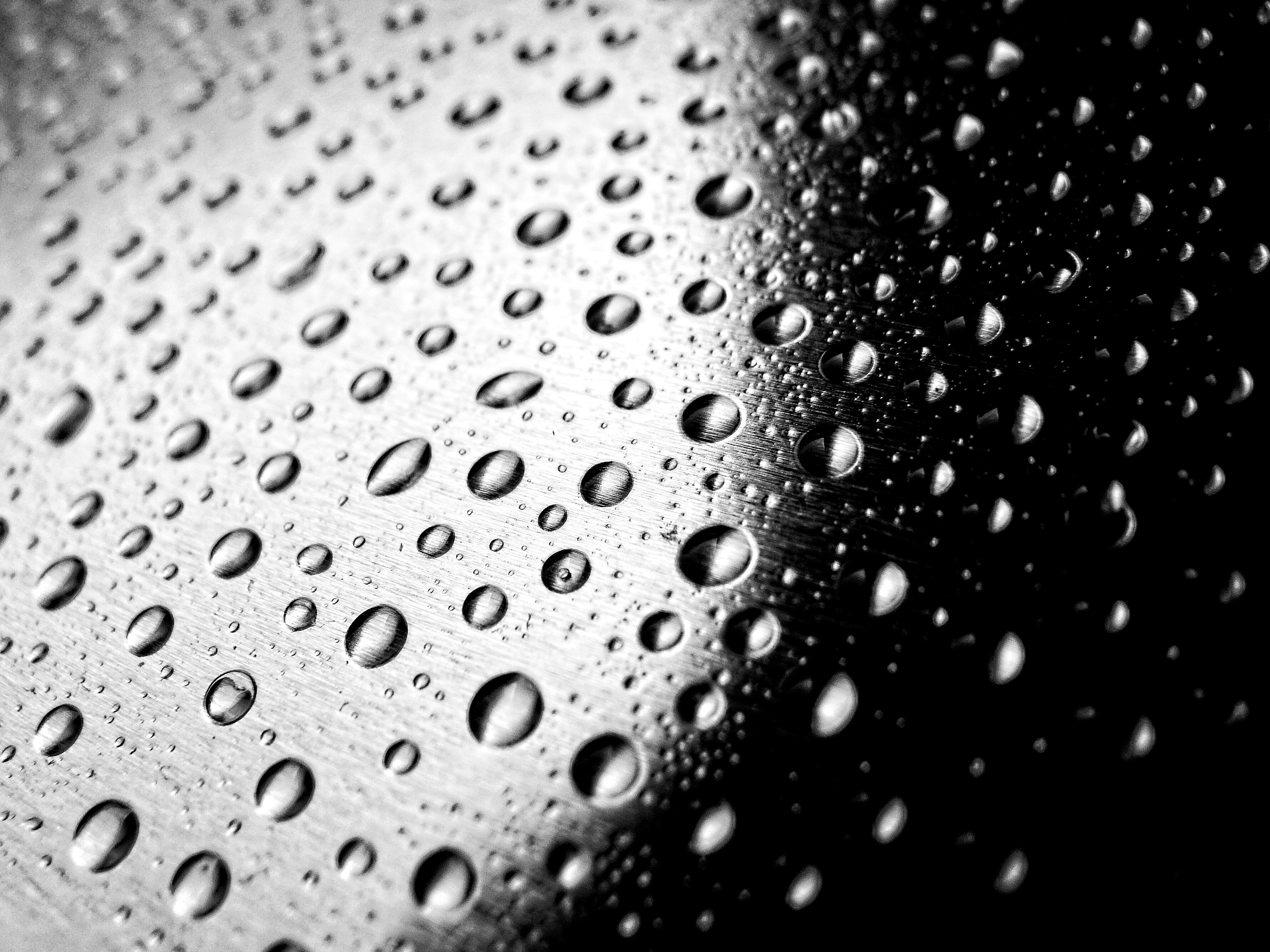 droplets of silylated resin on aluminum after baking